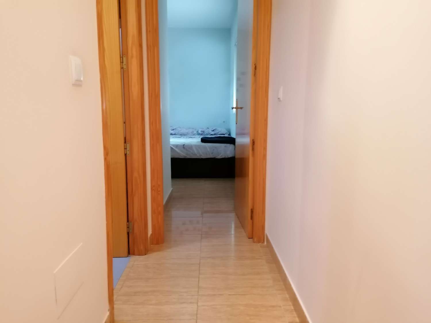 ATICO de 2 HABITACIONES AMUEBLADO Y CON GARAJE