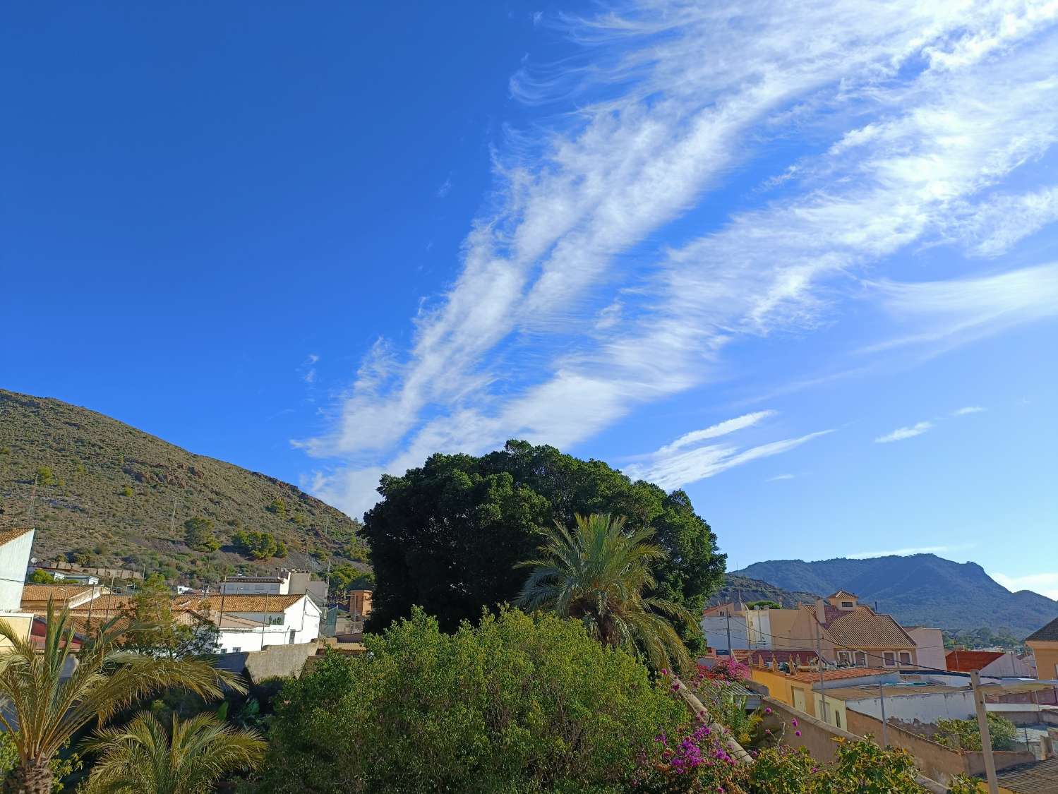 LARGE APARTMENT IN PORTMAN WITH GARAGE AND STORAGE ROOM