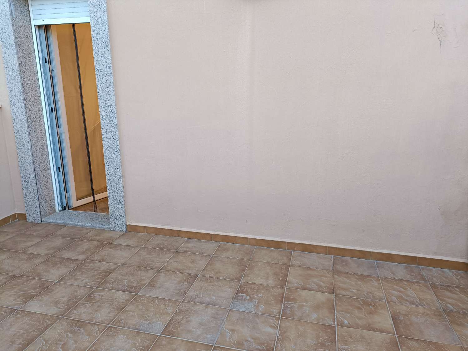 VIVIENDA UNIFAMILIAR