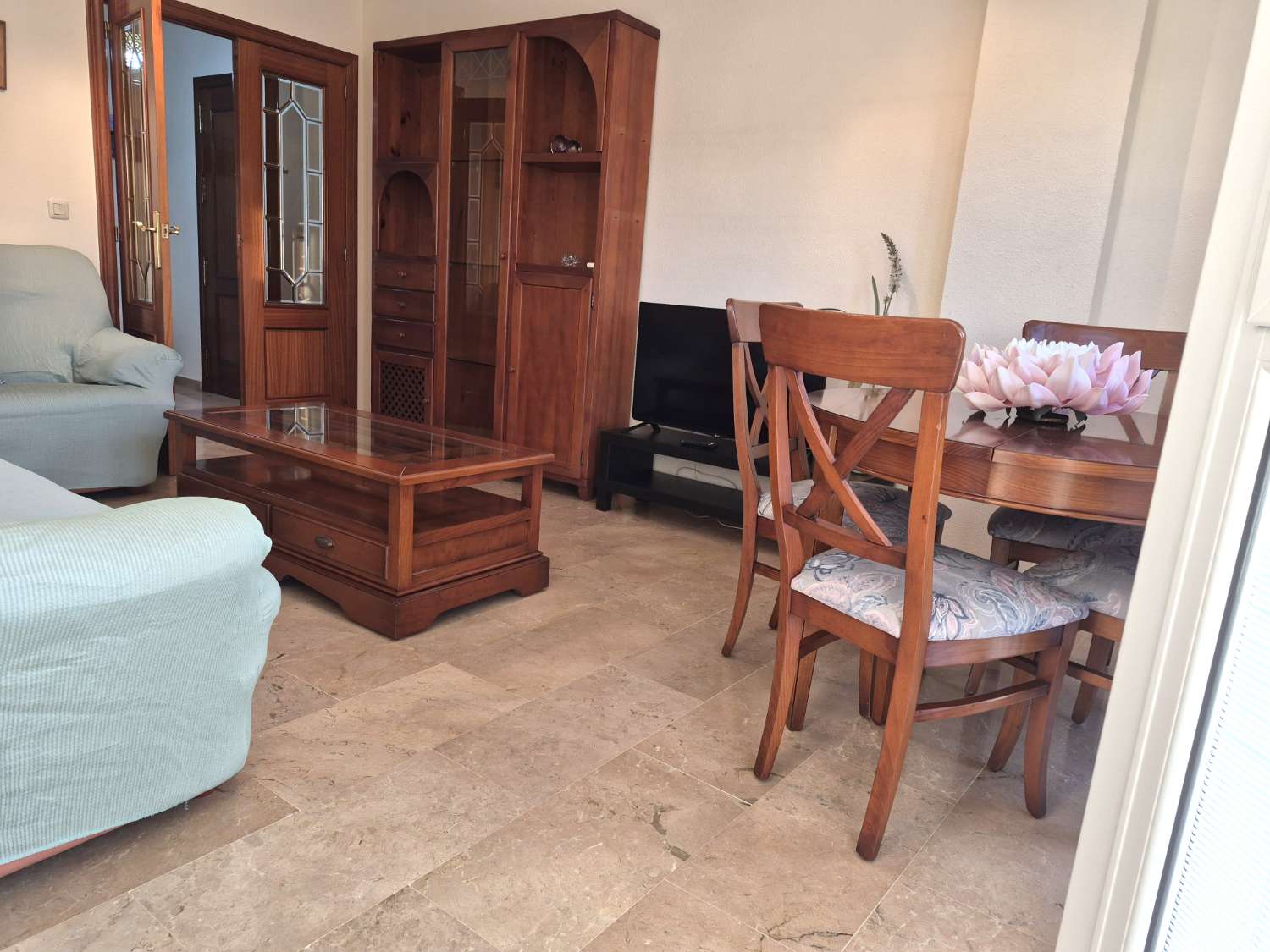 ALQUILER PISO DE 3 DORMITORIOS CON GARAJE INCLUIDO EN CARTAGENA