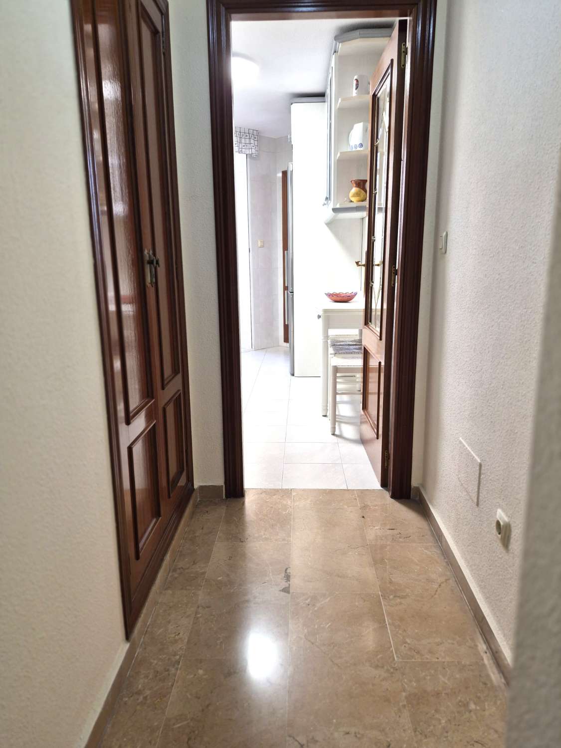 ALQUILER PISO DE 3 DORMITORIOS CON GARAJE INCLUIDO EN CARTAGENA