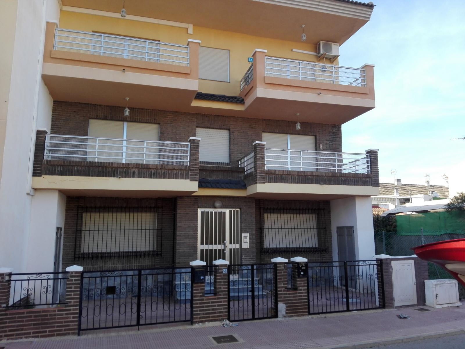 APPARTEMENT OP DE BEGANE GROND - LOS ALCAZARES