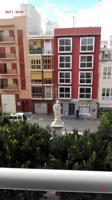 APARTAMENTO TOTALMENTE AMUEBLADO PARA ENTRAR